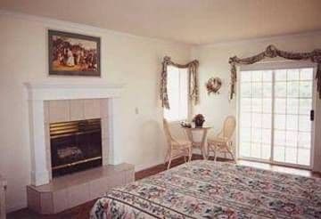 South Thompson Inn & Conference Center, 