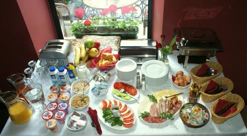 Residence St. Andrew's Palace