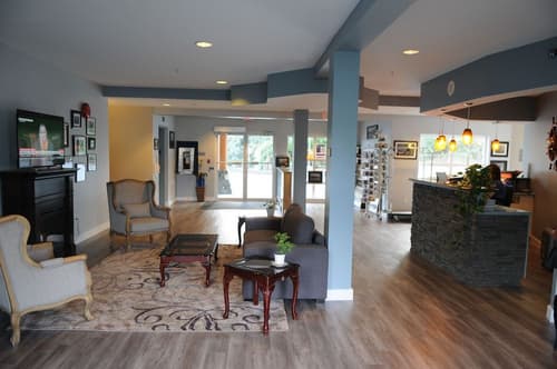 Quarterdeck Inn Port Hardy