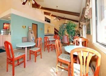 America's Best Inn & Suites - Caseyville