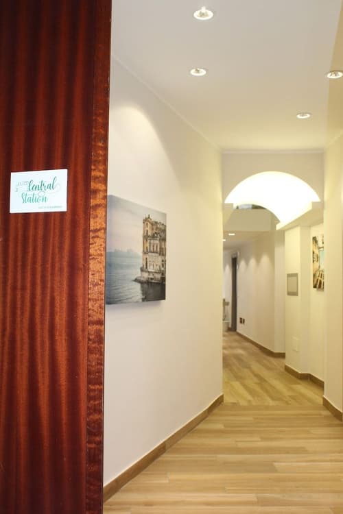 Central Station Garibaldi, 