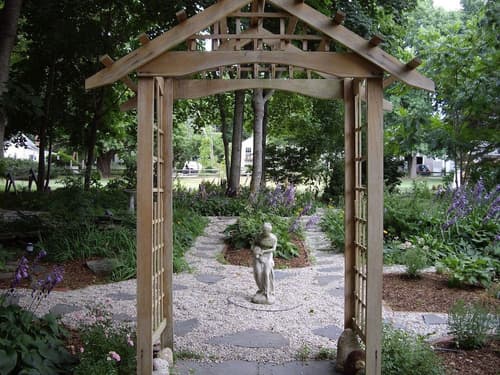 Isaiah Jones Homestead Bed & Breakfast