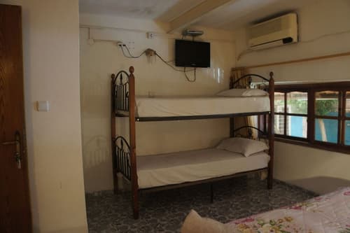 Akko Gate Hostel, 
