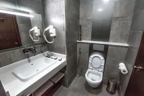 Glam Hotel