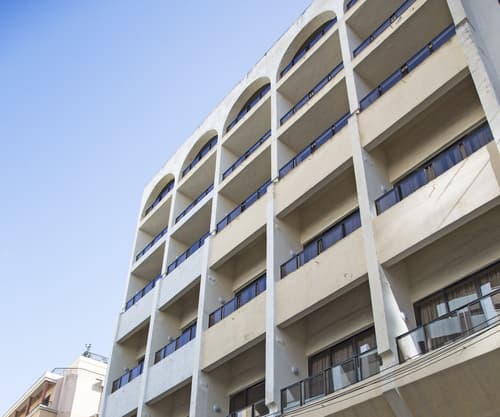 Burlington Apartments, 