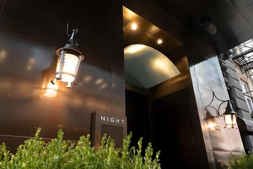 Night hotel by SB at Times Square, 