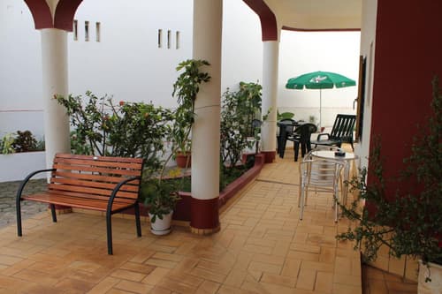 Apartamentos e Quartos Atalaia, 