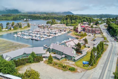 Canadian Princess Lodge & Marina
