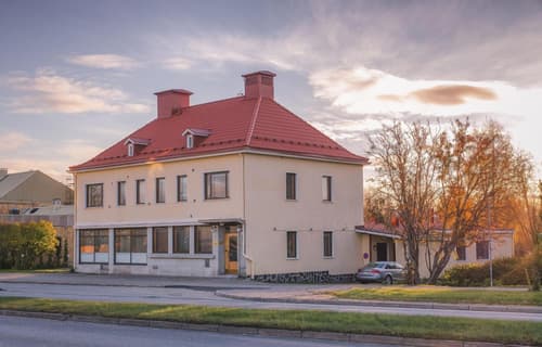 Kultahippu Hotel & Apartments