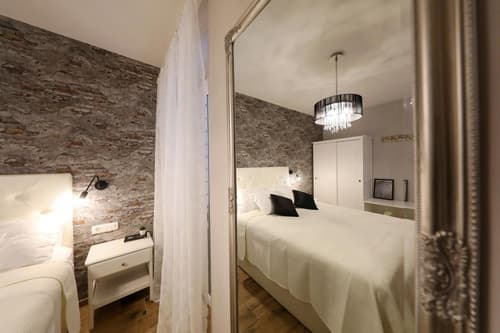 Aldo Apartments Center