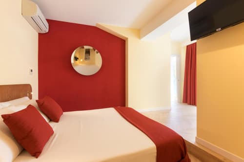 Metropolitan Suites, 