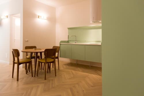 Metropolitan Suites, 