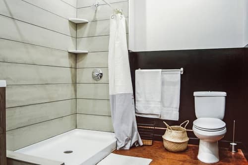 Billy Penn Studio at Kestrel Hotel, 