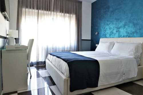 Luxury Vatican Rooms