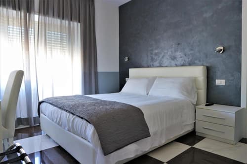 Luxury Vatican Rooms