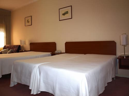 D. Carlos Residencial, 