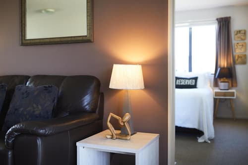 Blenheim Palms Motel