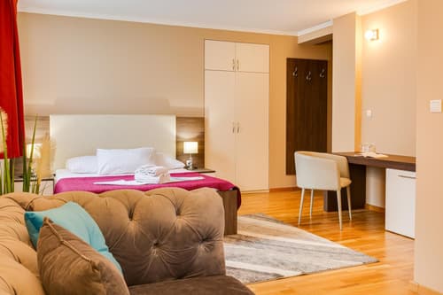 Hotel Sky