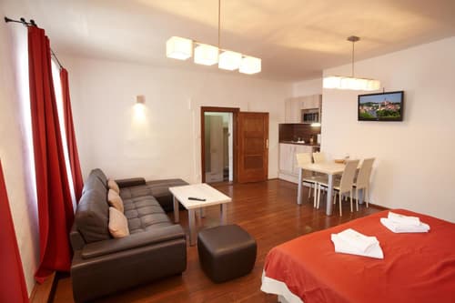 Residence Muzeum Vltavínů, 