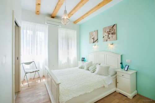 Aldo Apartments Center