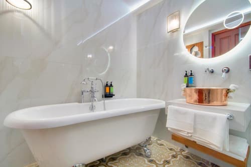 ARCHONTARIKI Historic Boutique Hotel, 