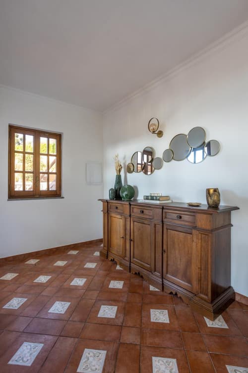 Villa Aurora Pool & Fitness, 