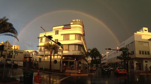 Sherbrooke All Suites Hotel, 