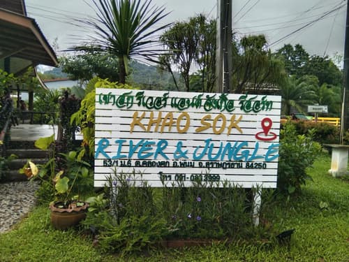 Khao Sok River & Jungle Resort