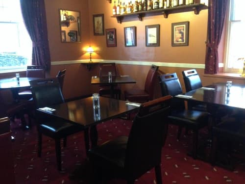 Highlander Inn