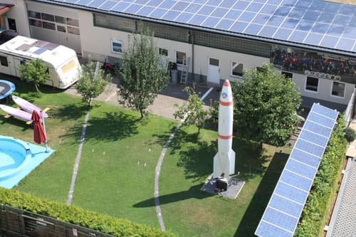 Space Hotel im Campus der JvP Schule