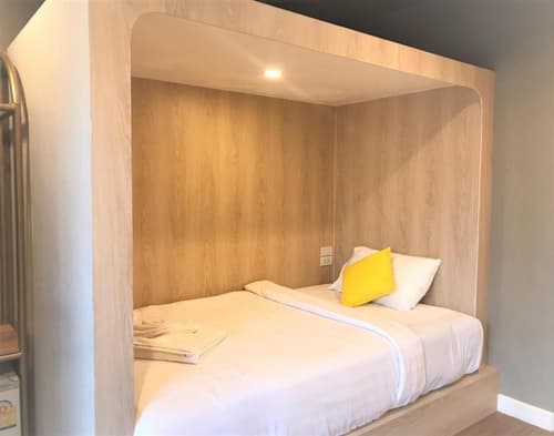 La La Moon Krabi Poshtel'n' Pool, 