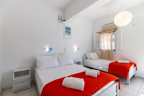 Rita Rooms Sifnos, 