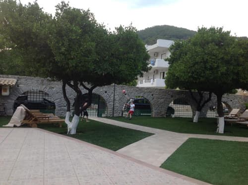 Kamares Apartments ΕΕ