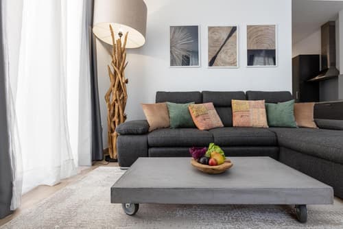 Pinzon Studios & Penthouse