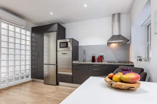 Pinzon Studios & Penthouse, 