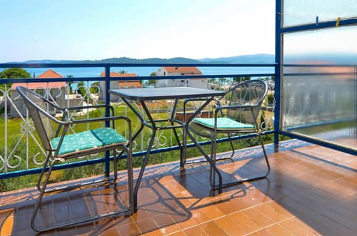 Lulak Studio Apartments, 