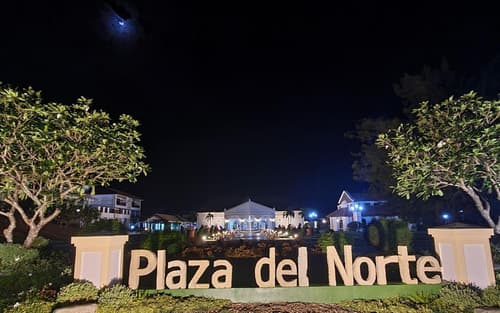 Plaza Del Norte Hotel and Convention Center, 