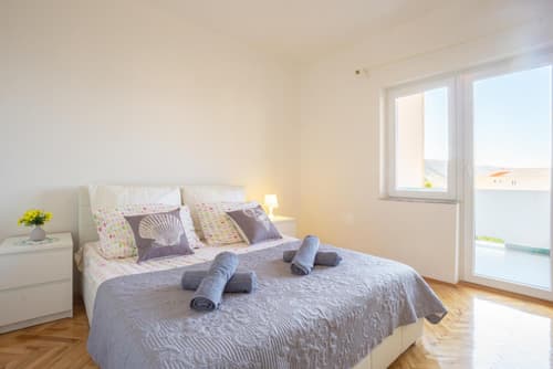 Kob Orog good location with sea views and modern decor, 