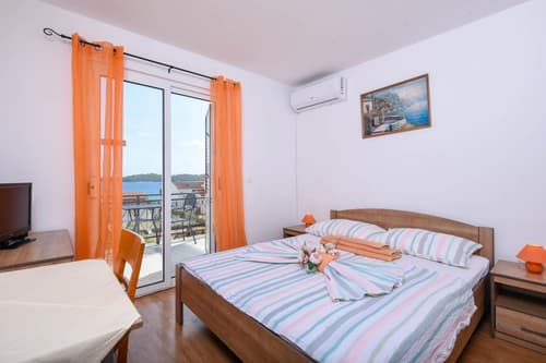 Lulak Studio Apartments, 