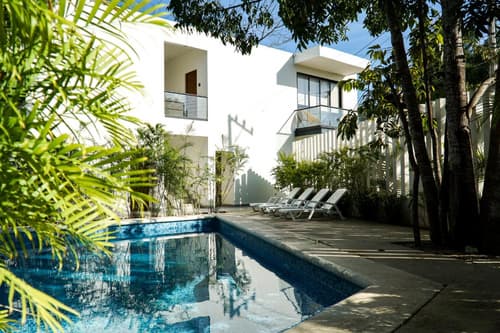 Deluxe Apartments Azure