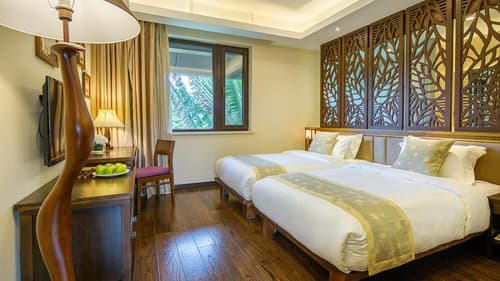 Sanya Yalong Bay Villas & Spa, 