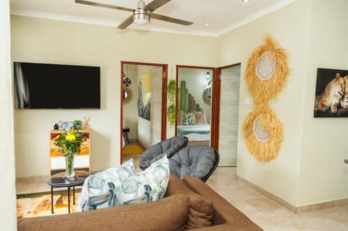 Pumbaa Wildlife Park & Accommodation, 