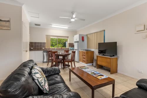 Bon Villas B&B Bonville - Adults Only, Pet Friendly Accommodation, 