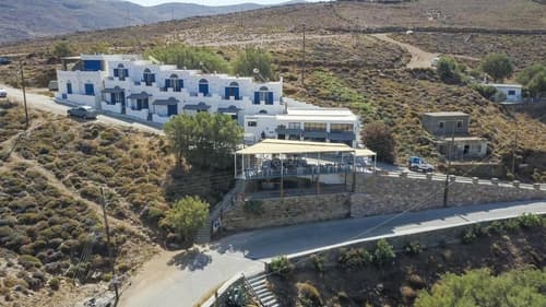 Kohili Kolibithra in Tinos