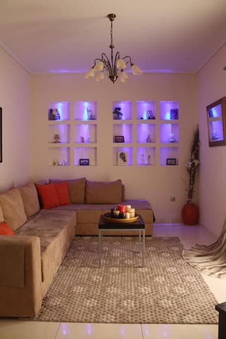 Άνετο και Βολικό διαμέρισμα, 