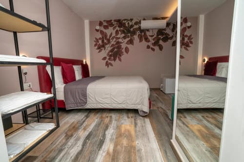 Vesuvio Inn Bed & Wine Experience