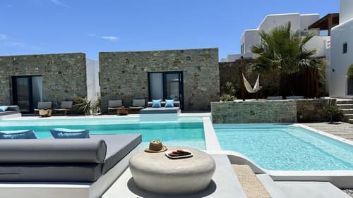 Myconian Theros Luxury Suites, 