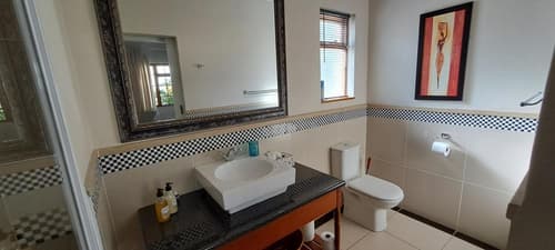 The Vic 1906 Self Catering Units