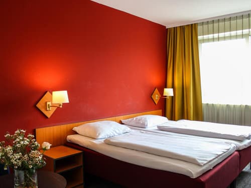 Good Morning + Berlin City East