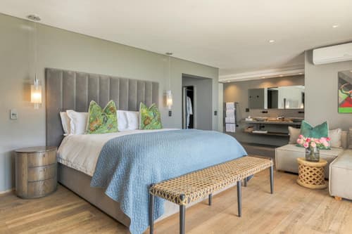 Villa Lion View Private Luxury Retreat